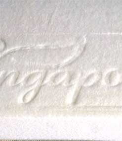 Ruột bông ép với logo Singapore dập chìm bên chính hãng